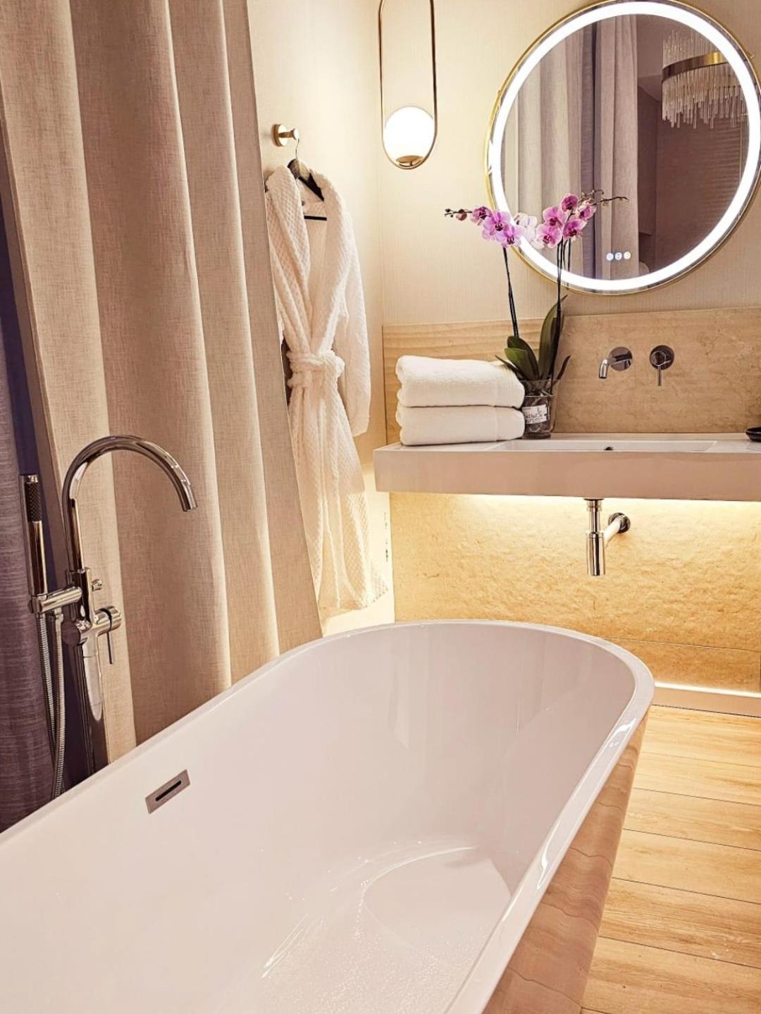 Stoa Rome Boutique Suites Экстерьер фото